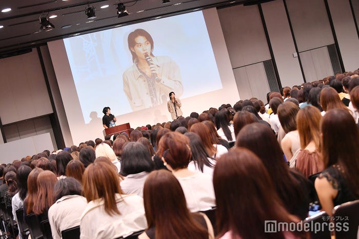 磯村勇斗(C)モデルプレス