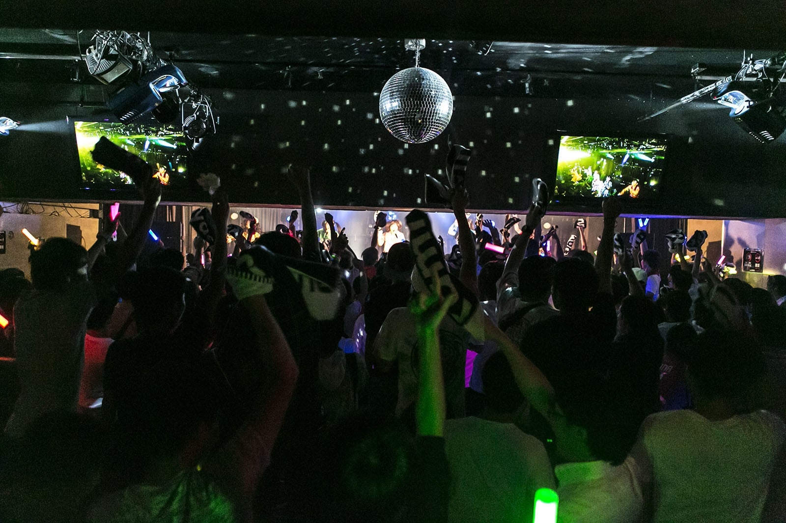 ライブの様子／撮影：藤巻祐介