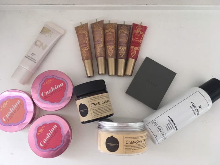 コスメ(提供写真)