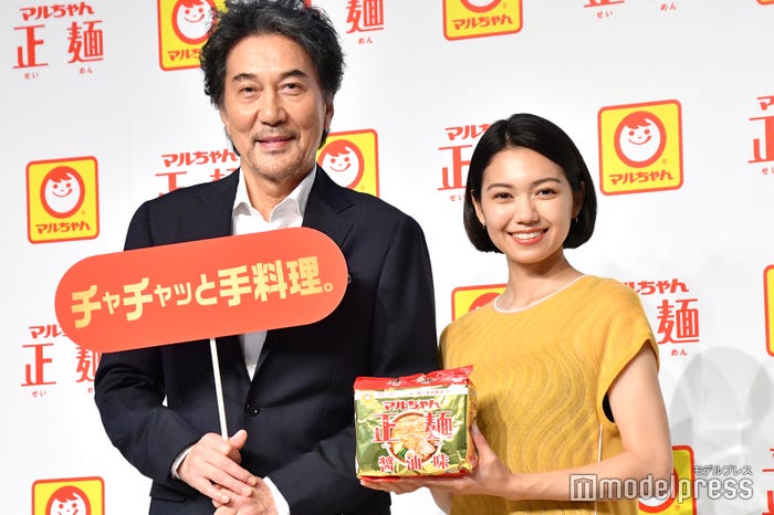 役所広司、二階堂ふみ (C)モデルプレス