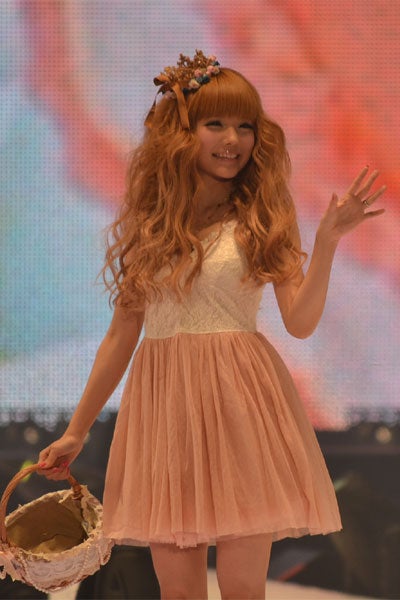 ＜速報＞宮城県北部で震度7、都内は震度5弱 小森純、益若つばさもコメント