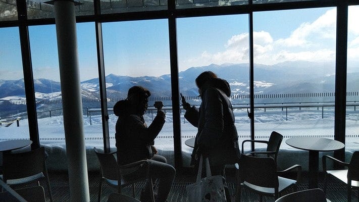 雲Cafeではお気に入りのスイーツを