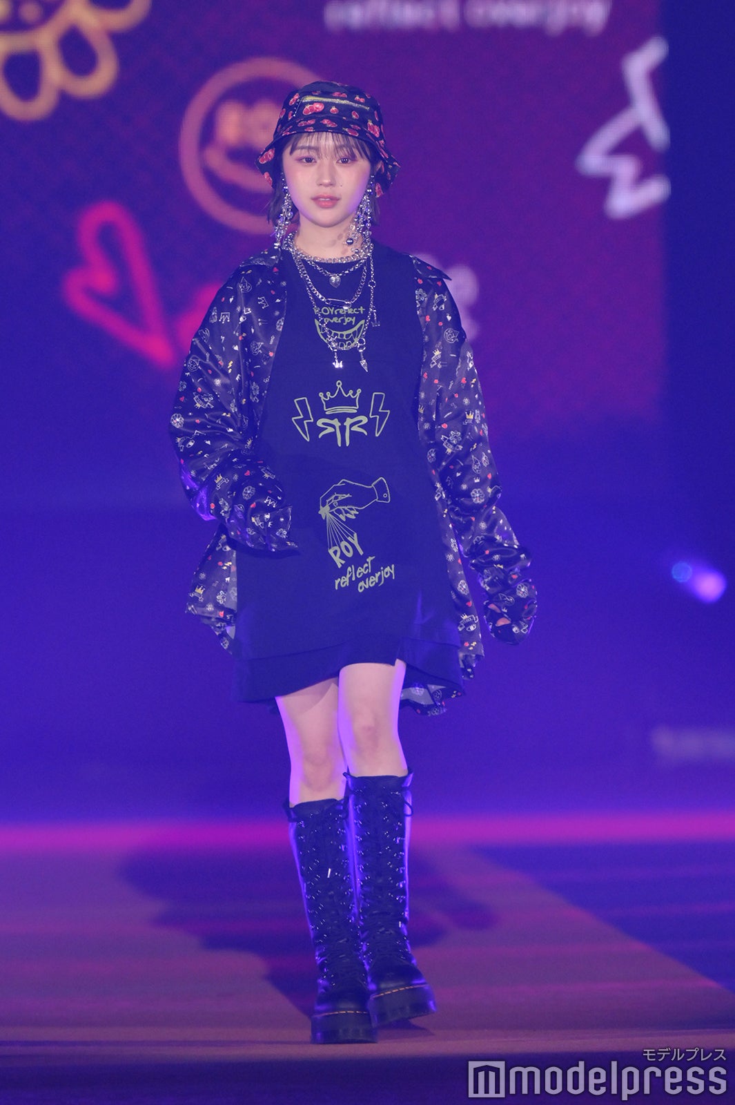 （C）モデルプレス