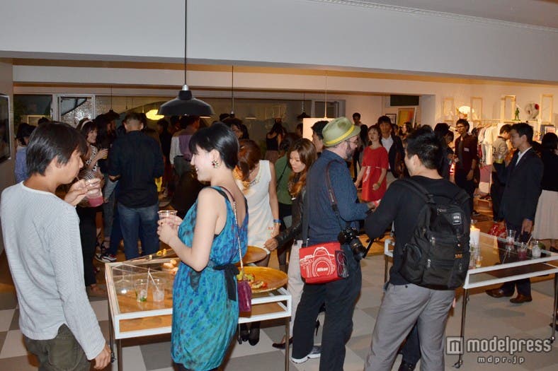 ショールームレセプションパーティの様子