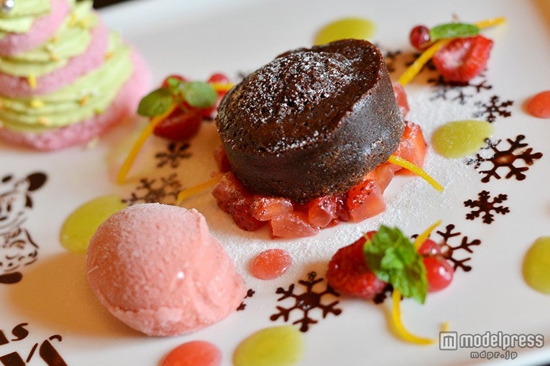 フォンダンショコラとストロベリーソルベ