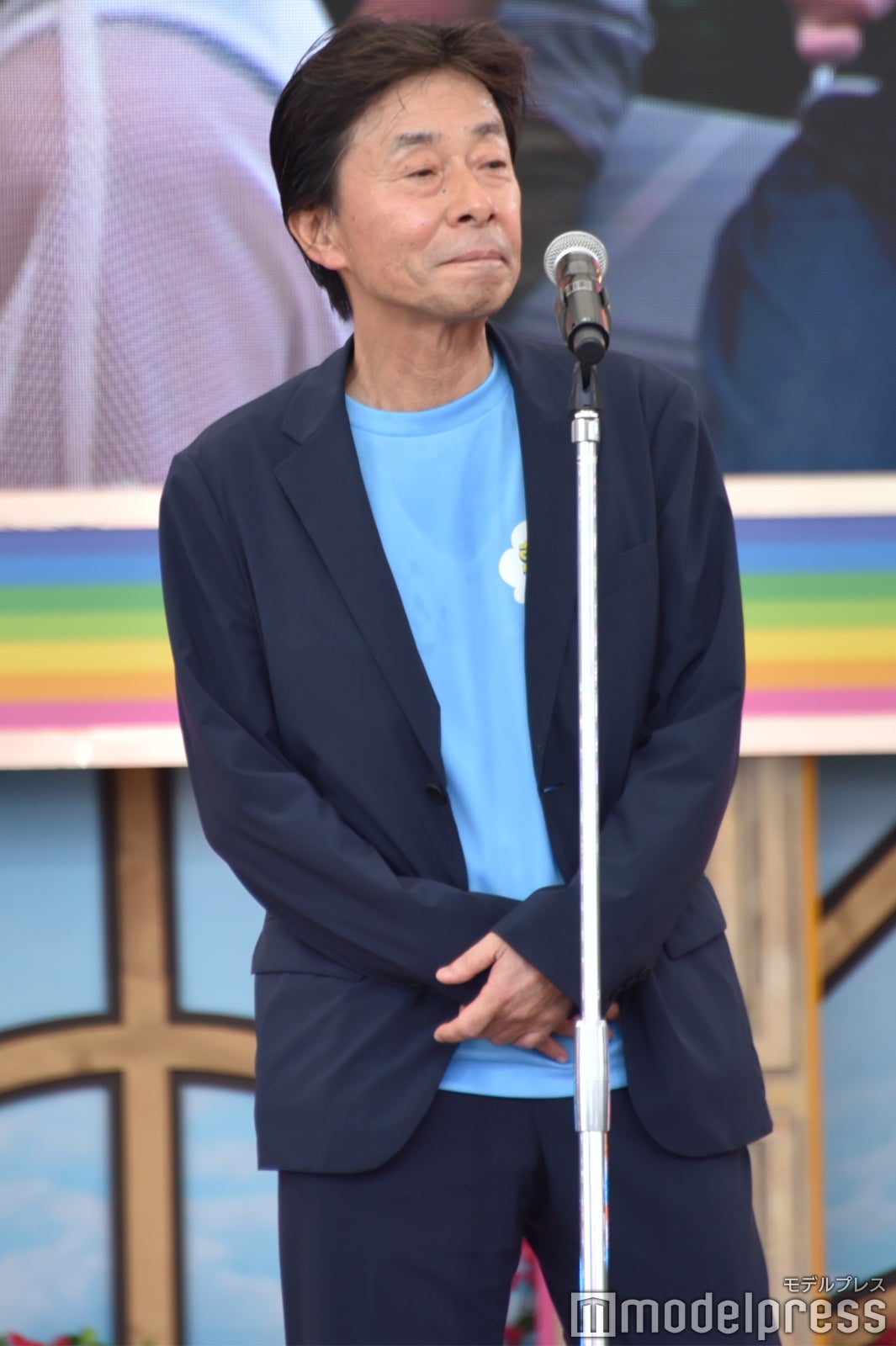 画像1/9) “マッサマン”Snow Man向井康二、バックハグでヒーロー