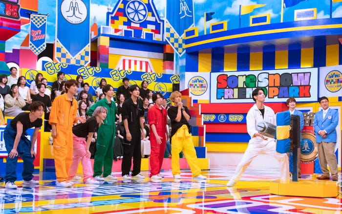 渡辺翔太、向井康二、佐久間大介、阿部亮平、目黒蓮、宮舘涼太、岩本照、ラウール(C)TBS