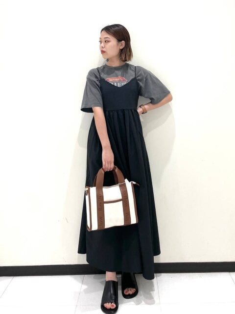 BAYFLOW　ベイフロー　レディース　おすすめ　オススメ　2023　夏　黒ワンピース　ワンピース　ワンピ　キャミワンピース　キャミソールワンピース　キャミワンピ