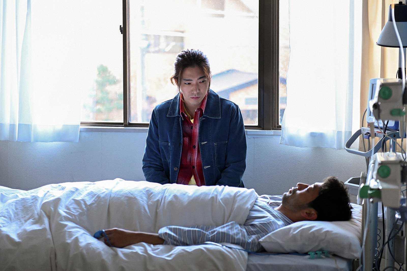 柄本佑、迫田孝也「天国と地獄 ～サイコな2人～」第7話より（C）TBS