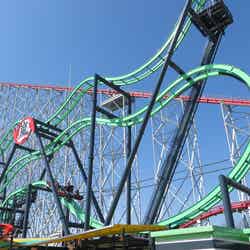 日本初の4Dスピンコースター「嵐」ナガシマスパーランドに誕生 予測不能のスリルに絶叫/画像提供:ナガシマリゾート