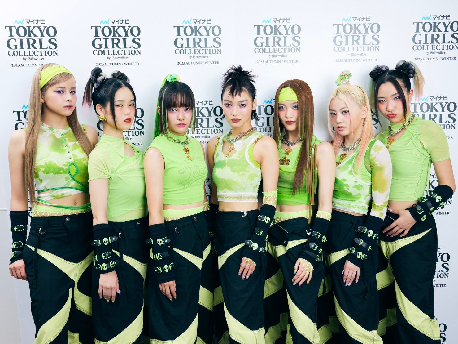 XG／HARVEY、COCONA、JURIA、JURIN、CHISA、HINATA、MAYA（C）マイナビ TOKYO GIRLS COLLECTION 2023 AUTUMN/WINTER