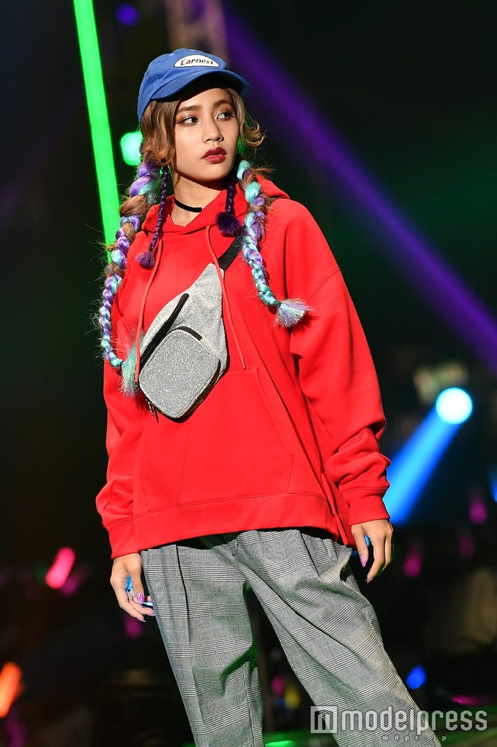 lol・hibiki (C)モデルプレス