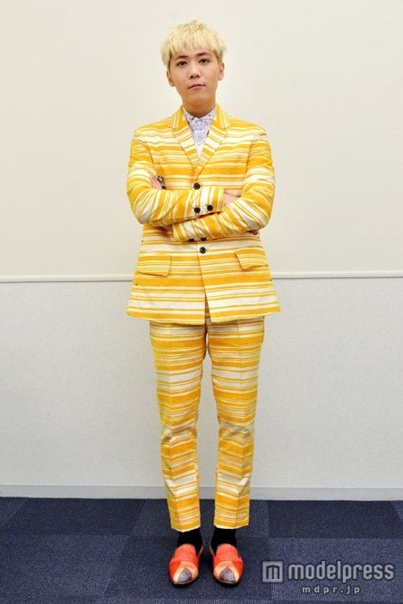 イ・ホンギ／楽屋にて