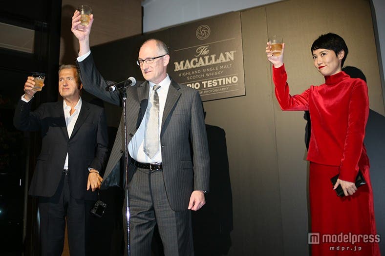 オープニングスピーチでの乾杯