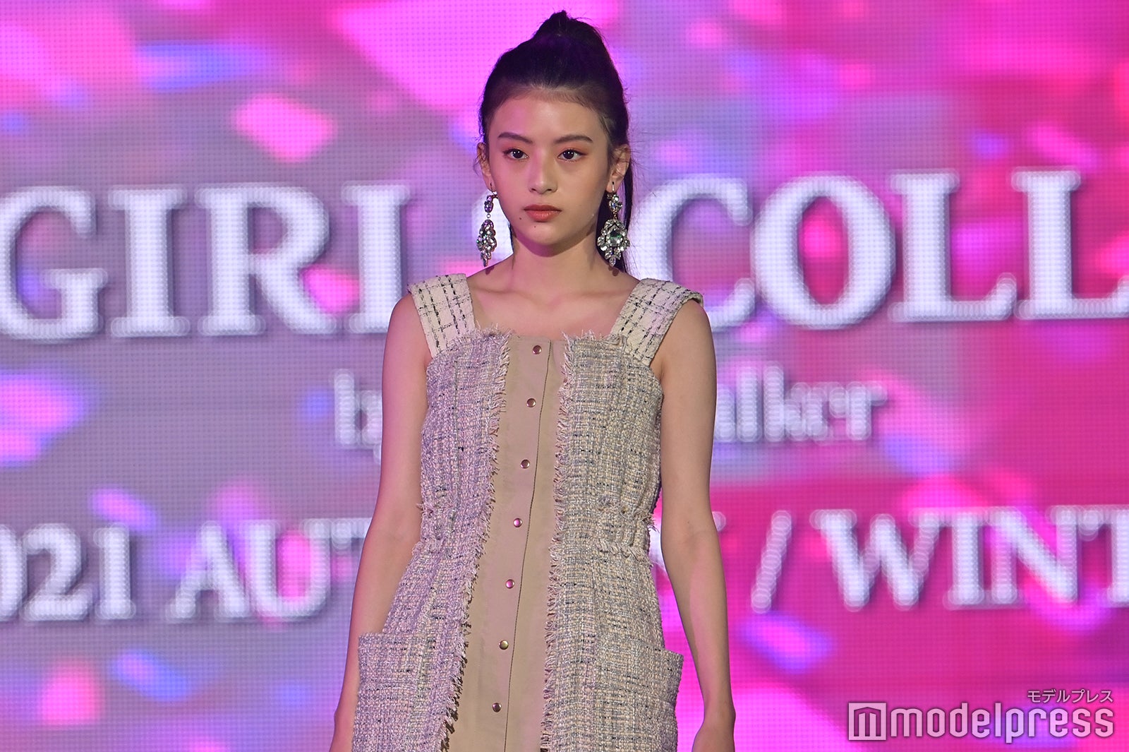 （C）モデルプレス