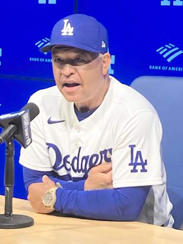 ドジャース エドウィン・ディアスが第3戦から復帰へ ロバーツ監督が示唆「体の状態に問題なければ登板する」大谷翔平先発試合でブルペンが完全体へ