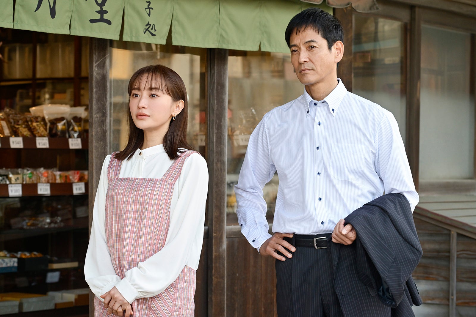 松本まりか、沢村一樹「ミス・ターゲット」第4話より（C）ABCテレビ