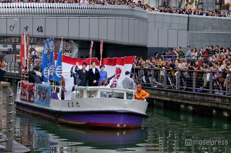 映画「のぼうの城」船上イベントの様子