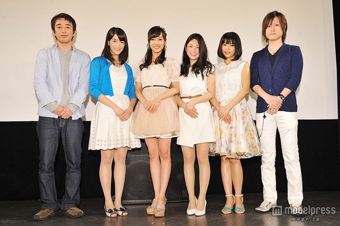 左より:菊地正和監督、眞嶋優、前田希美、長谷川とわ、範田紗々、アイムシアン氏