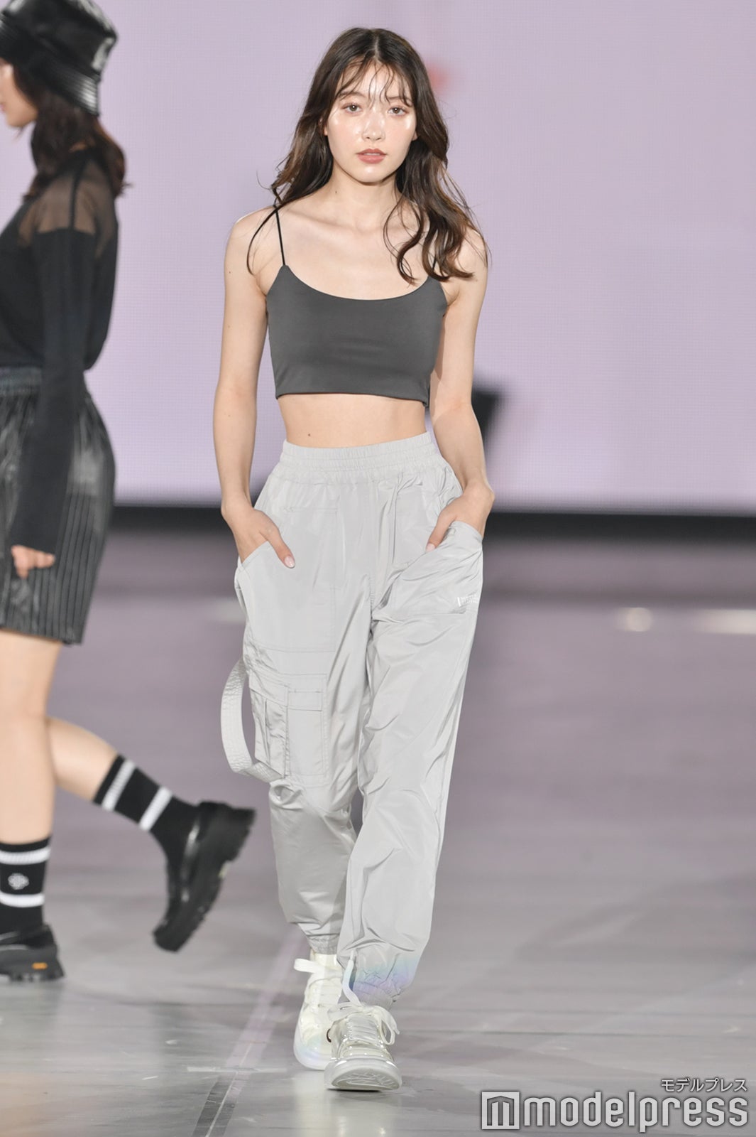 雑賀サクラ（C）モデルプレス