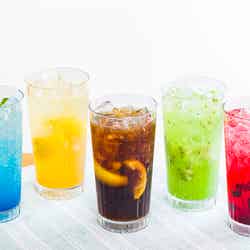 ソルティライチスカッシュ・ジンジャーレモンスカッシュ・コークレモネードスカッシュ・キウイスカッシュ・ベリー&カシススカッシュ/画像提供:Eggs’n Things Japan