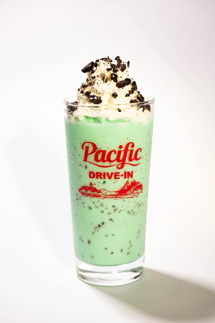 新宿限定メニュー／画像提供：TRANSIT GENERAL OFFICE