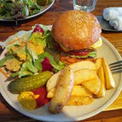 トリップアドバイザー提供