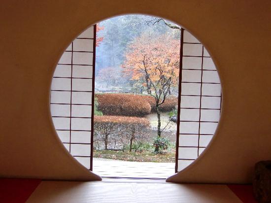 トリップアドバイザー提供