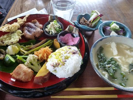 トリップアドバイザー提供