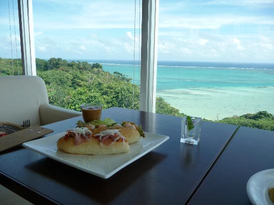 トリップアドバイザー提供