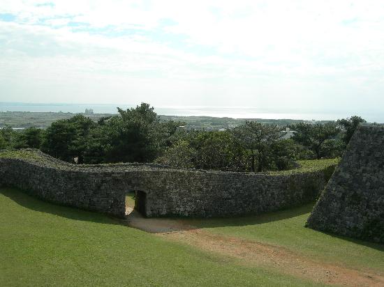 トリップアドバイザー提供