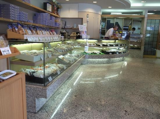 「トリップアドバイザー提供」