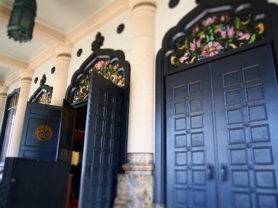 「トリップアドバイザー提供」