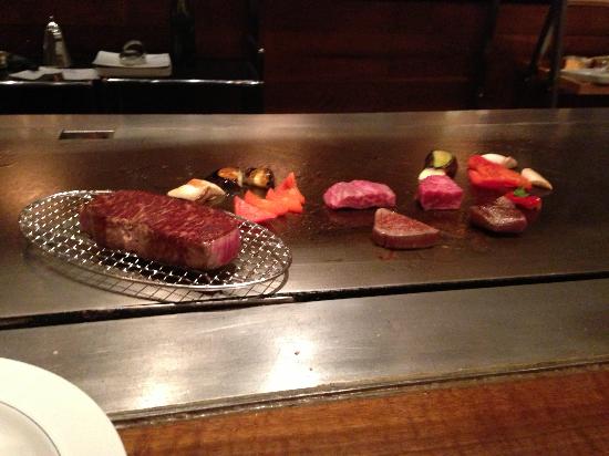 「トリップアドバイザー提供」