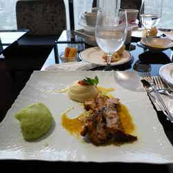 「トリップアドバイザー提供」