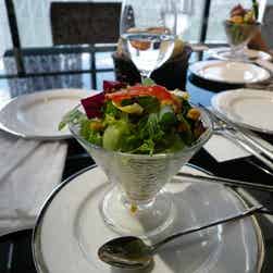 「トリップアドバイザー提供」