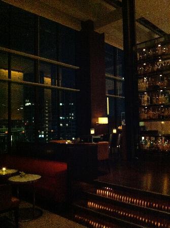 「トリップアドバイザー提供」