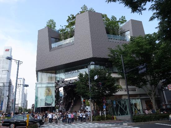 「トリップアドバイザー提供」