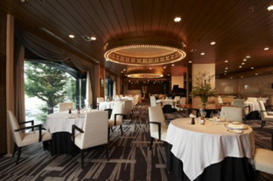 「トリップアドバイザー提供」