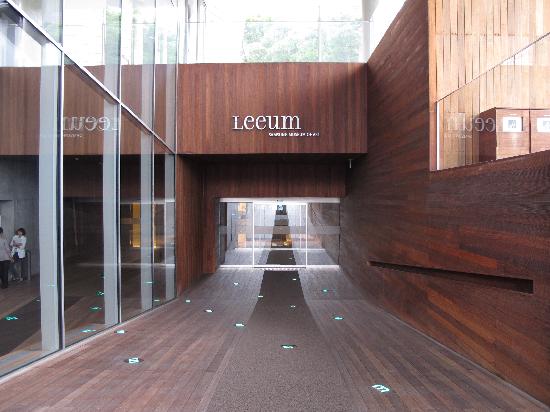 トリップアドバイザー提供