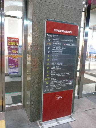 トリップアドバイザー提供