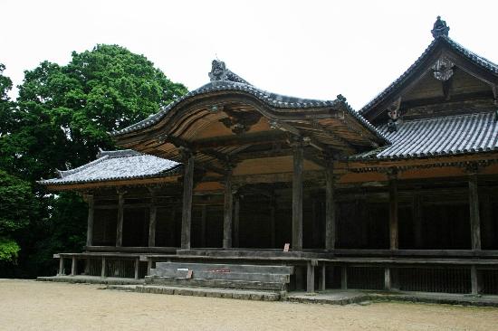 トリップアドバイザー提供