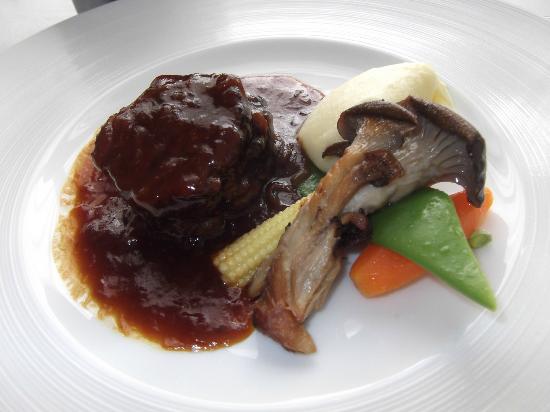 トリップアドバイザー提供