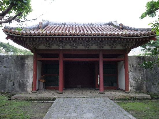 トリップアドバイザー提供