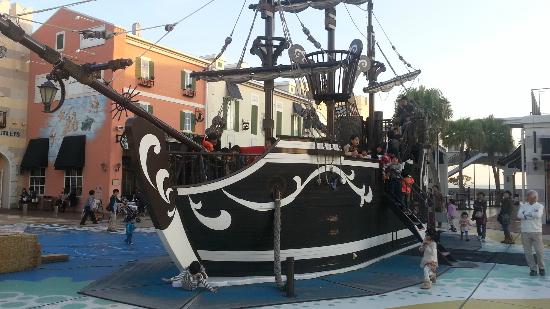 トリップアドバイザー提供