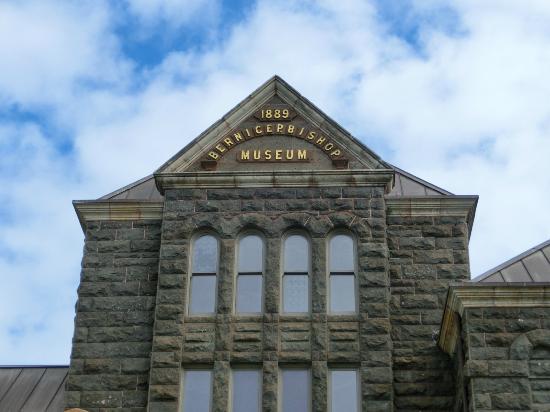 トリップアドバイザー提供