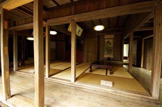 トリップアドバイザー提供