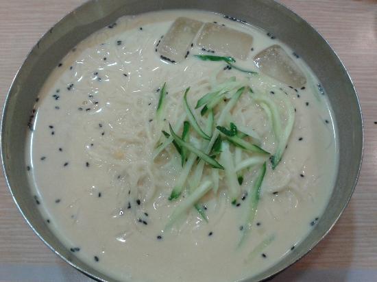 トリップアドバイザー提供