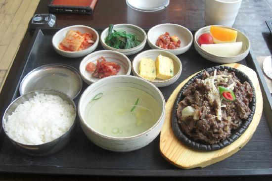 トリップアドバイザー提供