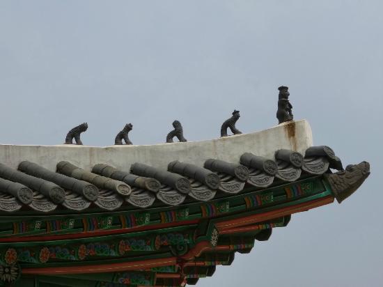 トリップアドバイザー提供